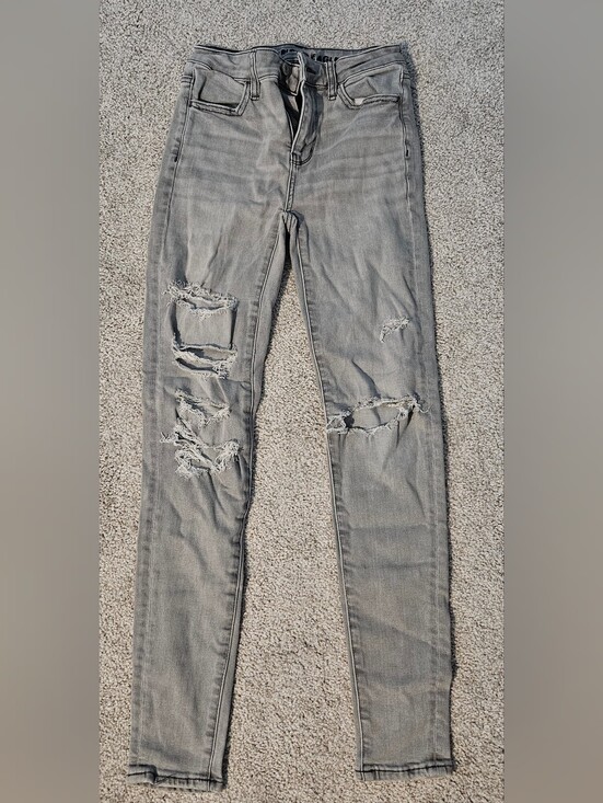 American Eagle Outfitters Denim - American Eagle Juniors Size 00 Distressed Jeans